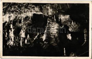 1936 Aggtelek-Jósvafő, Baradla cseppkőbarlang, belső, Horthy Miklós terem. Kessler Hubert felvétele (EB)