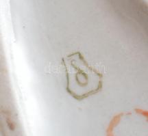 Vegyes porcelán tétel, (Aquincum, Herendi, Hollóháza, Drasche, ENS, Zsolnay) (madár, virág, kutya, k...