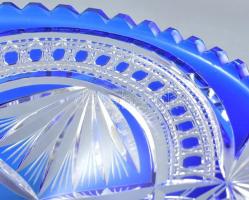 Ezüst (Ag) talpas kínáló, kék ólomkristály, jelzett, m: 25 cm, nettó: 53g