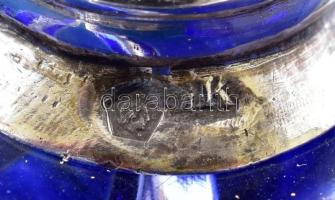 Ezüst (Ag) talpas kínáló, kék ólomkristály, jelzett, m: 25 cm, nettó: 53g