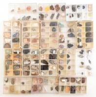 Ásványok, kövek gyűjteménye, kb. 160 különféle, műanyag rekeszes tárolókban, 16 doboz