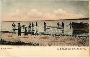 Balaton halászata, a háló behúzása. D.K.F.E. 917.