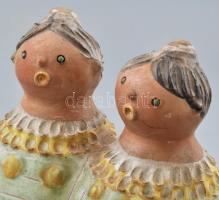 Kiss Roóz Ilona (1920-2010): Lányok, mázas kerámia, kézzel festett, jelzett, hibátlan, m: 20 cm
