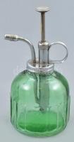 Zöld parfümös üveg pumpával, anyagában színezett, m: 16 cm
