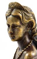 Erzsébet királyné (Sissi, Sisi) bronz büszt, jelzett, m: 12 cm