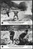 ,,cca 1966 ,,Út a túlsó partra" című francia film jelenetei és szereplői, 13 db vintage produkc...