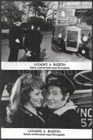 1972 ,,Lázadás a buszon című angol filmvígjáték jelenetei és szereplői, 13 db vintage produkciós filmfotó, ezüst zselatinos fotópapíron, kisebb hibákkal, 18x24 cm