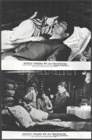 1972 ,,Szent Teréz és az ördögök" című román film jelenetei és szereplői, 13 db vintage produkc...