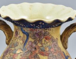 2 db Kis méretű japán satsuma jellegű váza. Kézzel festett, jelzett, kopott, mázrepedéssel 10-15 cm