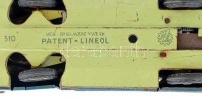 VEB Spielwarenwerk 510 Goliath Limousine, retró német lemezjáték autó, 1950-1960 körül. Korának megf...