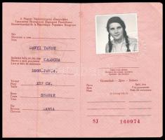 1980 Magyar Népköztársaság által kiállított fényképes, piros útlevél