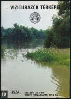 1990 Vízitúrázók térképei 10., Tisza: Szolnok-Szeged. Bp., Kartográfiai Vállalat, 32 p. Magyar és német nyelven. Tűzött papírkötés.