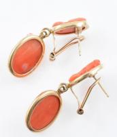 Arany (Au) 14K korall kámea fülbevalópár, jelzett, 3,5×1,3 cm, bruttó: 8,6 g