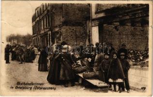 1916 Szczytno, Ortelsburg; Obsthändlerinnen in Ortelsburg (Ostpreussen) / fruit market during WWI (small tear)