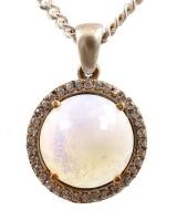 Ezüst(Ag) nyaklánc opál függővel, jelzett, h: 52 cm, bruttó: 8,64 g