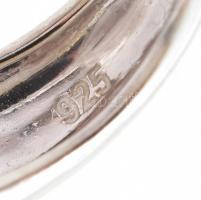 Ezüst(Ag) zománcozott virágos gyűrű, jelzett, méret: 51, bruttó: 10,4 g