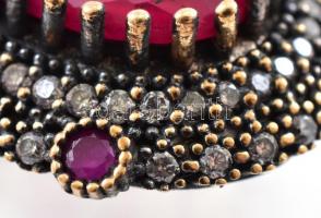 Ezüst(Ag) fülbevalópár rubinnal, jelzett, h: 4 cm, bruttó: 17 g