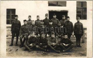 1918 Zalaegerszeg, osztrák-magyar katonák / WWI Austro-Hungarian K.u.K. military, group of soldiers. photo (vágott / cut)