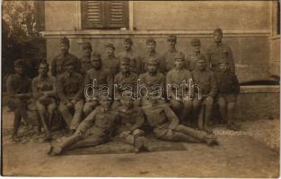 1918 Osztrák-magyar katonák csoportja / WWI Austro-Hungarian K.u.K. military, group of soldiers. photo