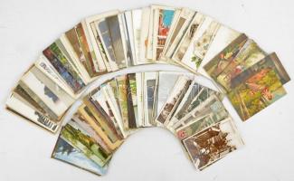 Kb. 200 db RÉGI (főleg 1920 előtti) képeslap és fotó vegyes minőségben: főleg portré és életképes fo...