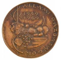 1969. Állami Gazdaságok 1949 - 1969 egyoldalas öntött bronz emlékérem (85mm) T:1-
