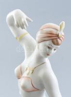 Hollóházi porcelán táncosnő, kézzel festett, jelzett, kopott, m: 25 cm