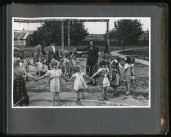 1948 Dinnyés Lajos (1901-1961) kisgazda politikus, miniszterelnök feleségének, Hegedűs Katalinnak és...