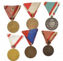 6db-os kitüntetés tétel, közte 1898. "Jubileumi Emlékérem Fegyveres Erő Számára / Signum memori...