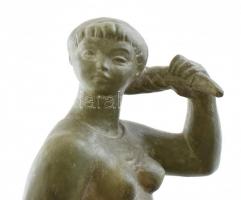 Gondos József: Nő. Terrakotta, jelzett, Ragasztott két helyen (lába, haja), m:19cm