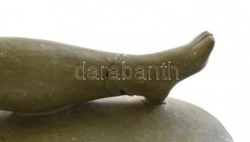 Gondos József: Nő. Terrakotta, jelzett, Ragasztott két helyen (lába, haja), m:19cm