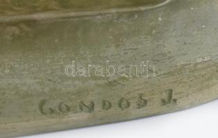 Gondos József: Nő. Terrakotta, jelzett, Ragasztott két helyen (lába, haja), m:19cm