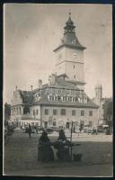 cca 1920-1930 Brassó, városháza, fotó, foltos, 13×9 cm