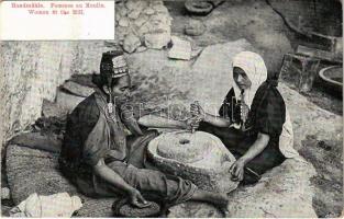 Handmühle / Femmes au Moulin / Women at the Mill (EK)