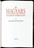 Balázs György-Szelényi Károly: The Magyars. The birth of a European Nation. Bp., 1989, Corvina. Kiad...