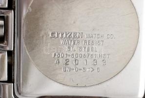 2004 Citizen Quartz karóra, saját dobozában, működik, d: 30 mm (Gyári szám: 420133)
