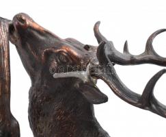 Jelzés nélkül: Szarvas. Öntöttvas, agancsai javítottak. m: 34cm