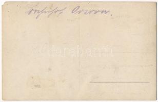 Orsova, rakparti iparvasút a Duna partján, vonatok, vasútállomás / Danube quay, industrial railway s...