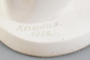 Kelemen Kristóf: Nő. Terrakotta, jelzett, Kopásnyomokkal, m:46cm