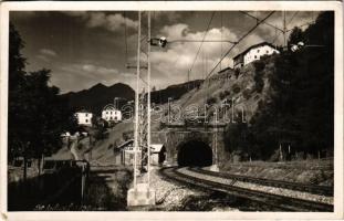 1937 Sankt Anton am Arlberg (Tirol), railway tunnel (cut)