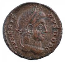 Római Birodalom / Siscia / Crispus 321-324. AE3 Br (3,07g) T:2-
Roman Empire / Siscia / Crispus 321...