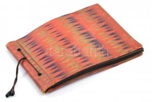 cca 1930 Vegyes témájú fotókat tartalmazó fotóalbum, városképek, szőlőhegy, vízimalom, cigányok, bal...