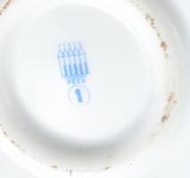 Zsolnay porcelán szalonnázó paraszt, kézzel festett, jelzett, hibátlan, m: 35 cm