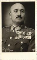Magyar magas rangú katonatiszt kitüntetésekkel / Hungarian military officer with medals. Jaksity (Zenta) photo