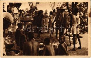 Natitingou, Scene du Marché / market scene (fl)