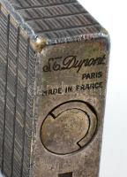 cca. 1955 Dupont ezüstözött öngyújtó, jelzett. Nincs kipróbálva. Faragó Lajos futballista hagyatékáb...