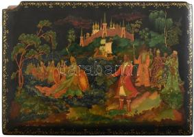 Régi orosz lakk doboz, kézzel festett, 20x14cm, sérült