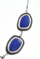Ezüst (Ag) nyaklánc, Laspis Lazuli és Jáde, 2db gyöngy, h: 42 cm jelzett, bruttó: 33,4g