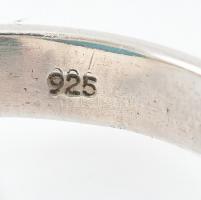 Ezüst (Ag) gyűrű türkizzel, m: 59 jelzett, bruttó: 14,4g