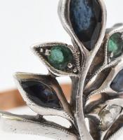 Arany (Ag/14k) gyűrű smaragddal (0,18ct), Zafírral (0,98ct) brill (0,08ct) m: 54, jelzett, bruttó: 4...