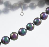 Ezüst (Ag) Majorca gyöngy nyaklánc, ezüst medállal és csattal, jelzett, h: 51 cm, Garancia szám: 497...